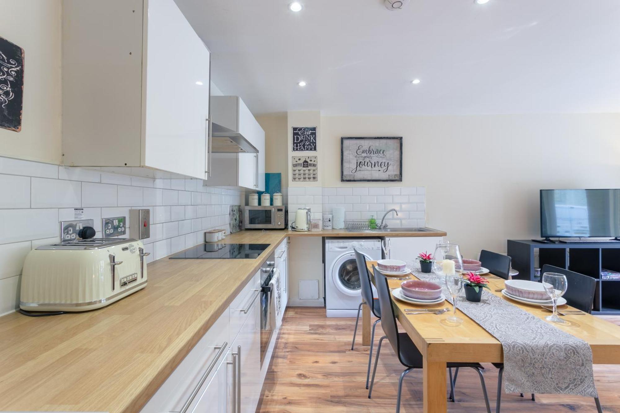 Stylish And Homely 4 Bedroom Home In East London Exteriör bild