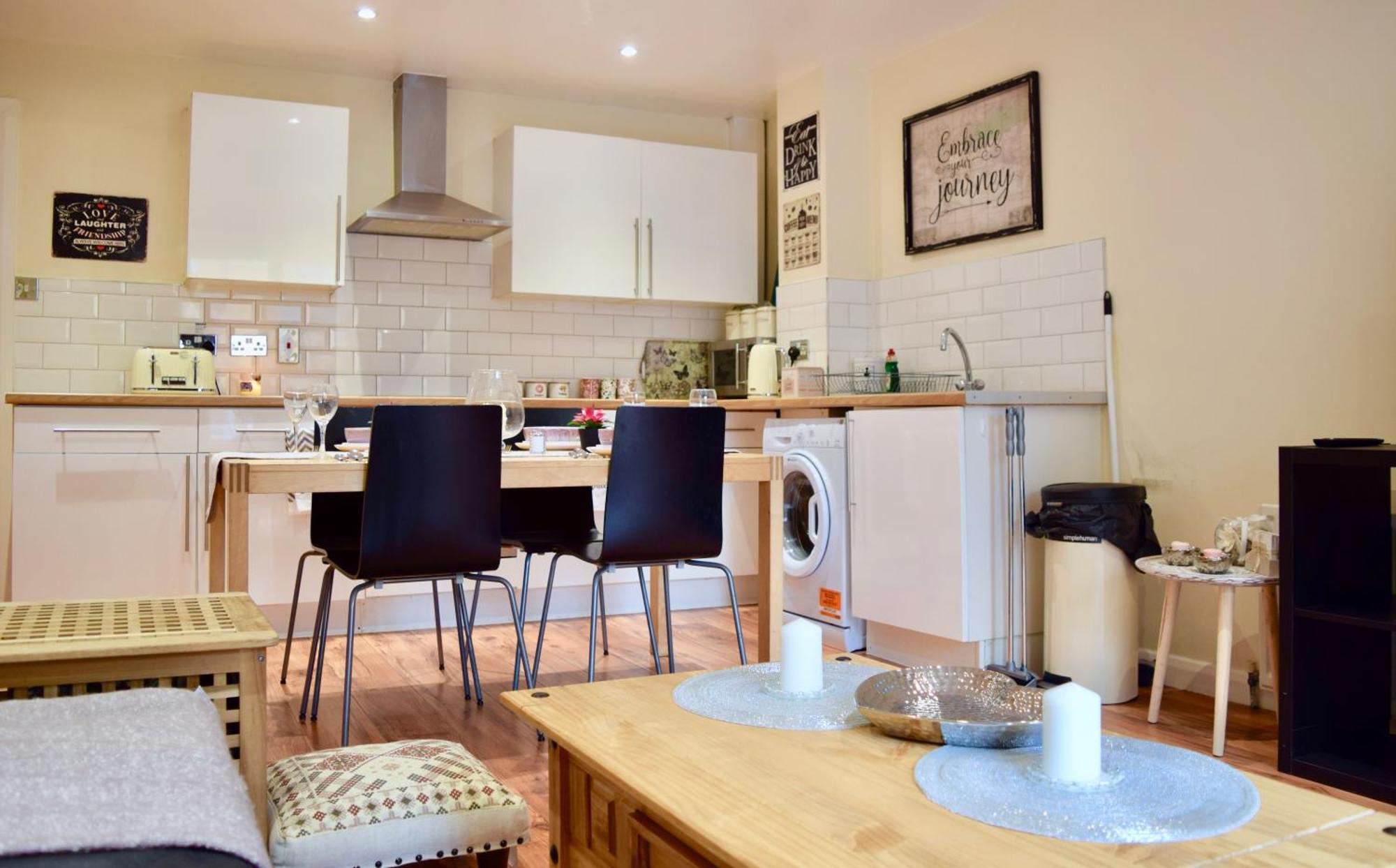 Stylish And Homely 4 Bedroom Home In East London Exteriör bild