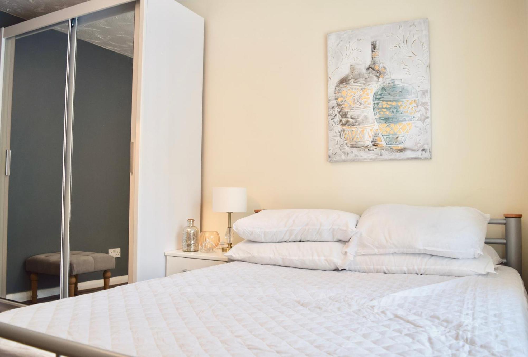 Stylish And Homely 4 Bedroom Home In East London Exteriör bild