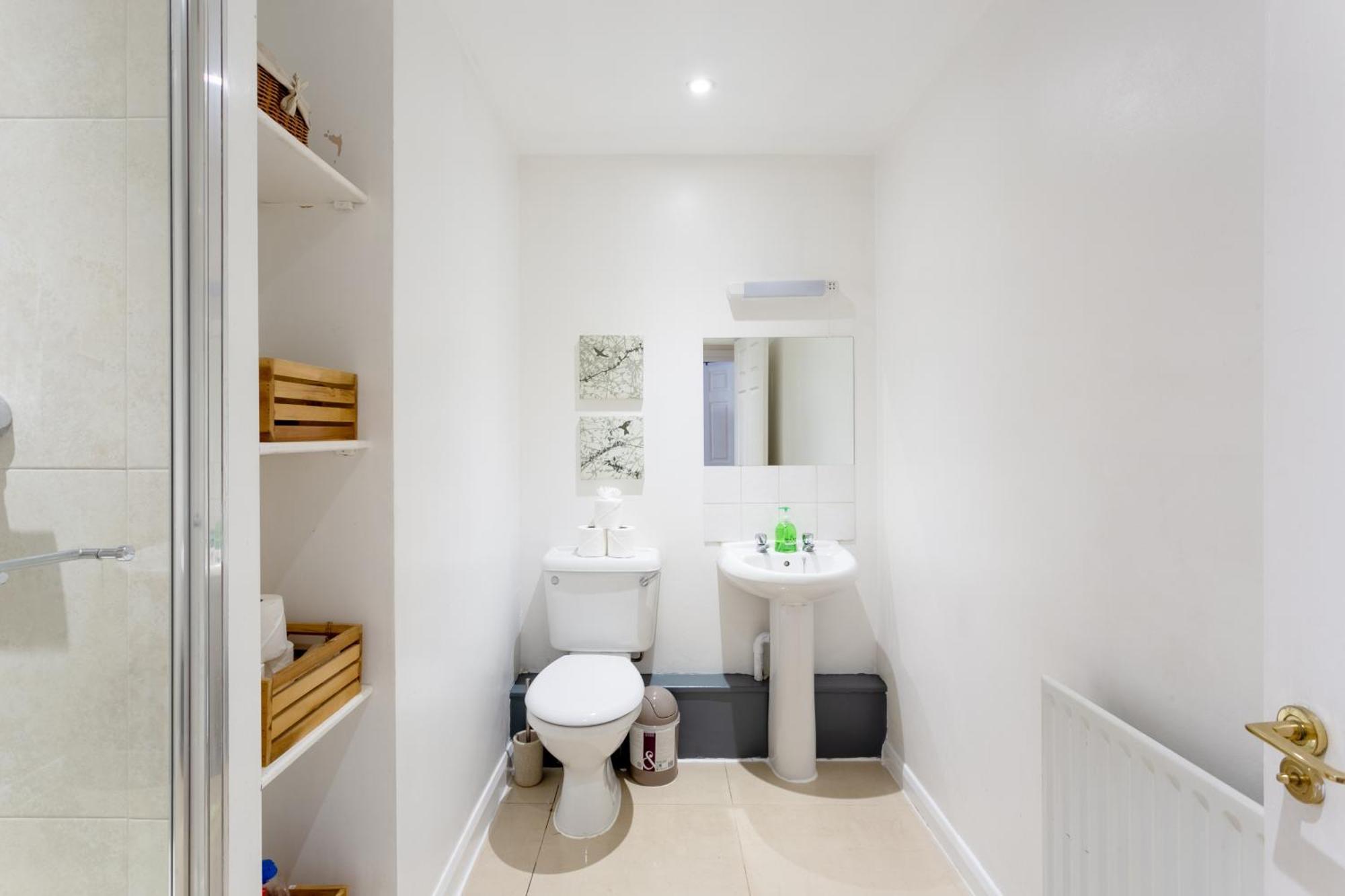 Stylish And Homely 4 Bedroom Home In East London Exteriör bild